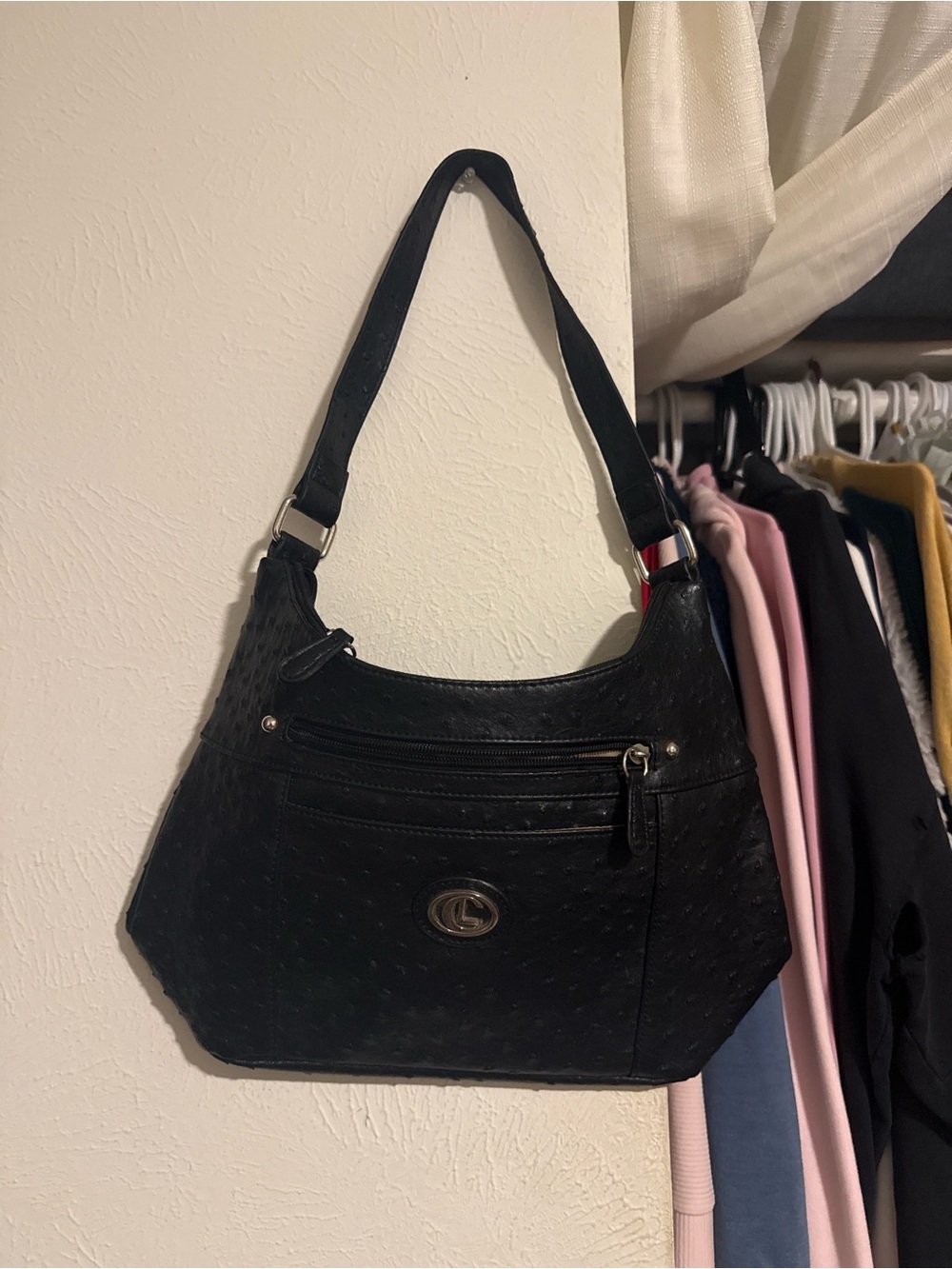 Black Women’s Shoulder Bag - Classic Quilted Style